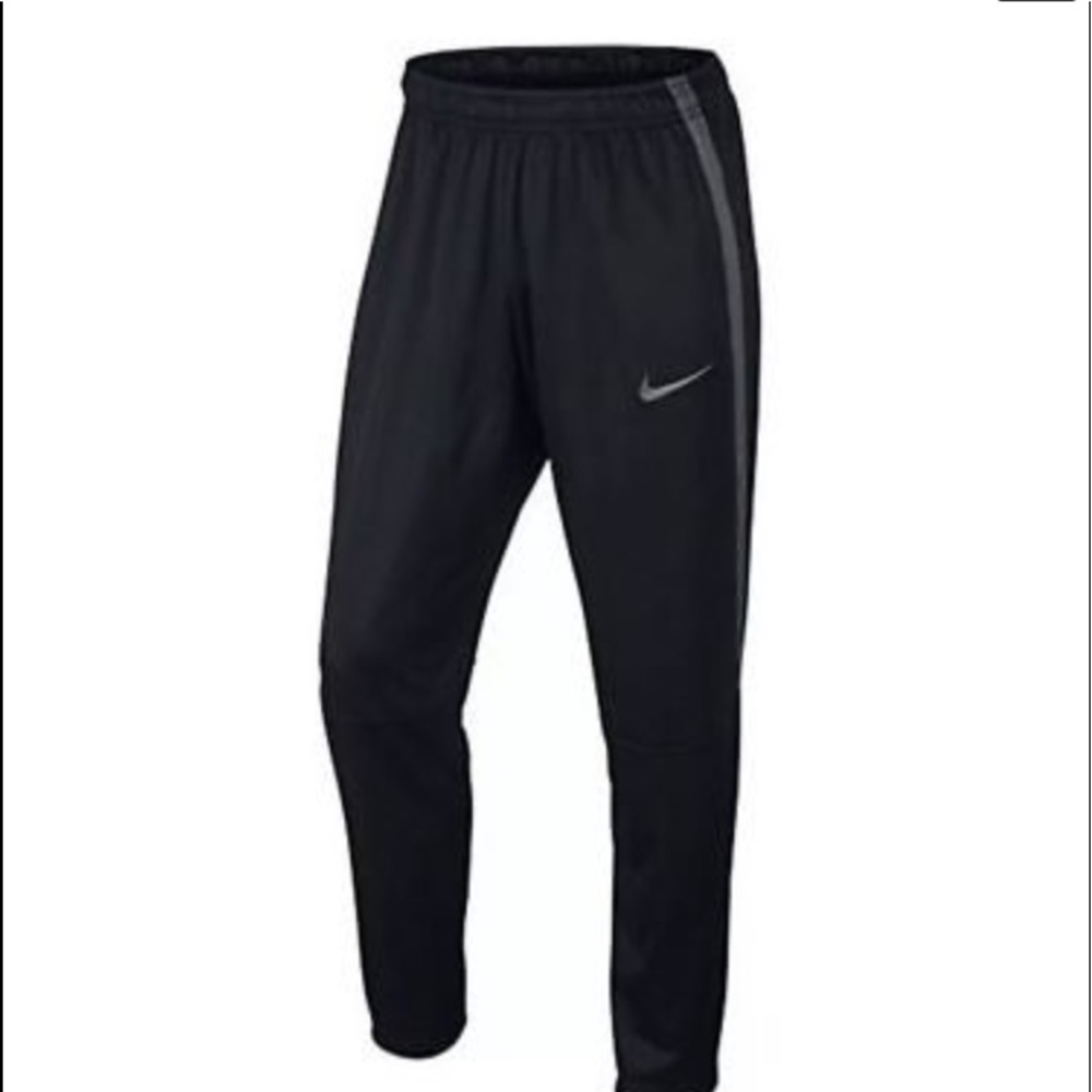 Nike Men’s Epic Knit Sweatpants